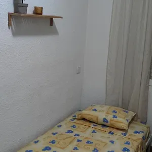 Habitacion Individual Excelente Ubicacion Pensión